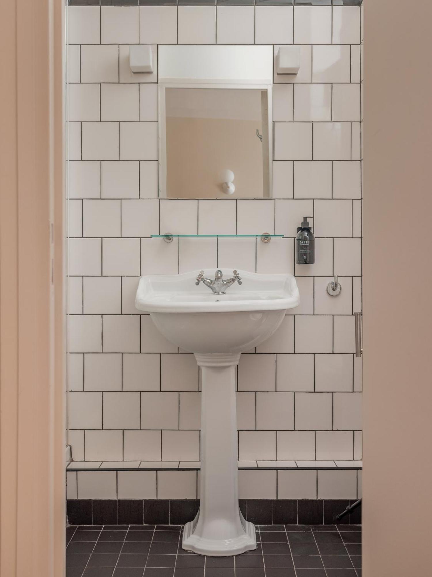 Hotel Basss Paris Bagian luar foto